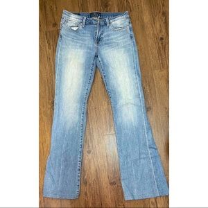 Lucky Brand super soft new jeans! Size 28